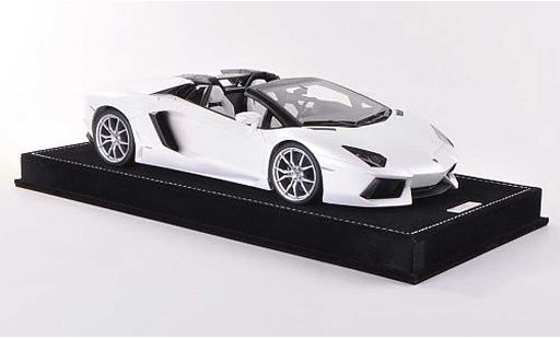 Lamborghini Aventador LP700-4 1/18 MR Collection Roadster mateblanco coche miniatura