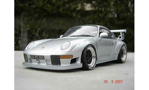 Porsche 911 GT2 1/18 Ut Models evo street gris polaire coche miniatura