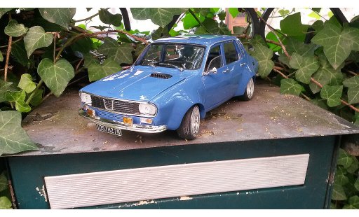 Renault 12 Gordini 1/18 Solido kit large groupe A coche miniatura