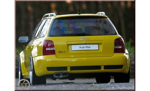 Audi RS4 avant 1/18 Ottomobile B5 amarillo jantes audi 19 pouces coche miniatura