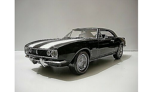 Chevrolet Camaro Z28 1/18 American Muscle negro bandes blancos 1967 coche miniatura