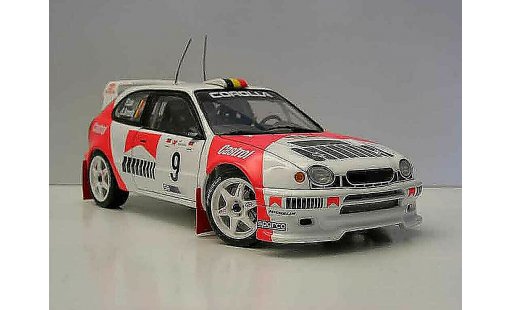 Toyota Corolla WRC 1/18 Autoart rallye portugal coche miniatura