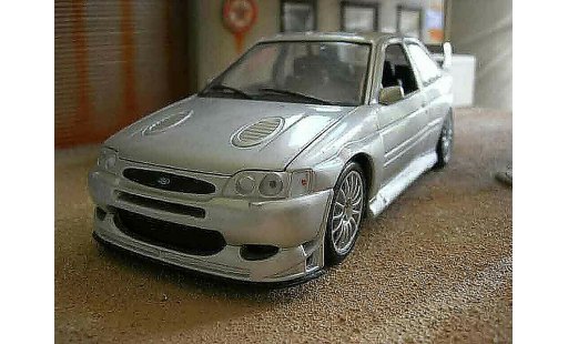 Ford Escort WRC 1/18 Ut Models rs coche miniatura