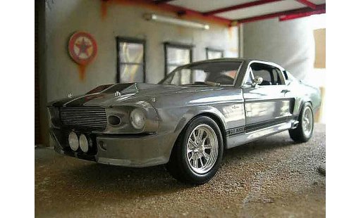 Shelby GT 500 Base 1/18 Shelby Collectibles eleanor coche miniatura