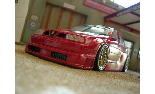 Alfa Romeo 155 q4 1/18 Ut Models preparation tuning coche miniatura