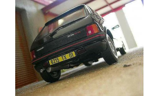 Peugeot 205 GTI 1/18 Solido 1.9 negro onyx coche miniatura
