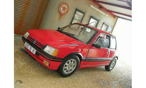 Peugeot 205 GTI 1/18 Solido 1.9 rojo vallelunga coche miniatura