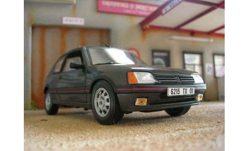 Peugeot 205 GTI 1/18 Solido 1.9 gris graphite coche miniatura