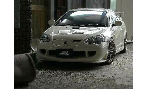 Honda Integra Type R 1/18 Autoart DC5 tipoe mugen coche miniatura