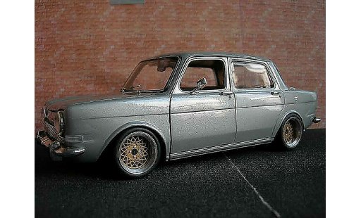 Simca 1000 Base 1/18 Norev  coche miniatura