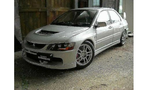 Mitsubishi Lancer Evolution IX 1/18 Autoart gsr coche miniatura
