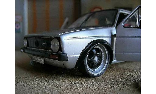 Volkswagen Golf GTI 1/18 Solido jantes Porsche rs coche miniatura