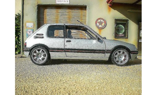 Peugeot 205 GTI 1/18 Solido TCT gris futura jantes PTS coche miniatura