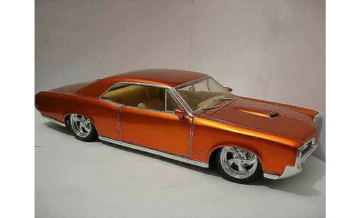 Pontiac GTO 1966 1/18 Jada Toys  coche miniatura