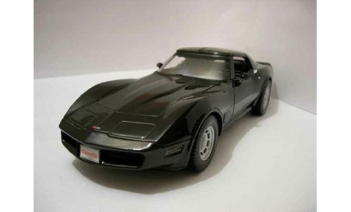 Chevrolet Corvette Coupe 1/18 Welly C3 negro 1982 coche miniatura