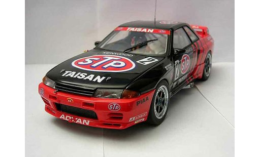 Nissan Skyline R32 1/18 Autoart gt-r group a 1993 stp taisan gt-r #2 team kunimitsu coche miniatura