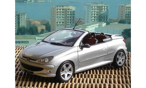 Peugeot 206 CC 1/18 Solido rc coche miniatura
