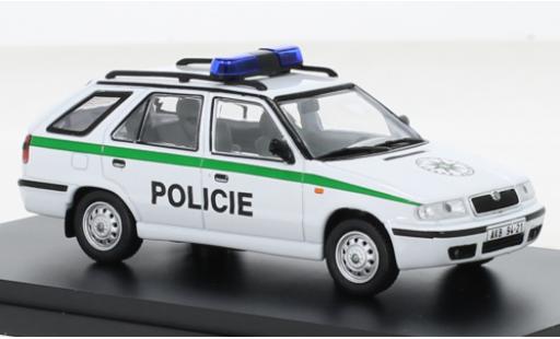 Coche miniatura Skoda Felicia 1/43 Abrex FL Combi Policie (CR) 1998 Skoda Felicia 1/43 Abrex FL Combi Policie (CR) 1998 coche miniatura