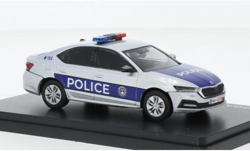 Coche miniatura Skoda Octavia 1/43 Abrex IV Police Kosovo 2020 Skoda Octavia 1/43 Abrex IV Police Kosovo 2020 coche miniatura