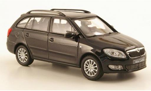 Skoda Fabia 1/43 Abrex II Combi negro coche miniatura