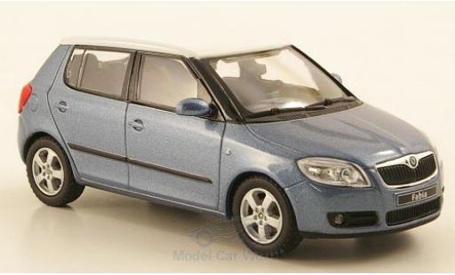Coche miniatura Skoda Fabia 1/43 Abrex II metalico gris/blanco 2006 Skoda Fabia 1/43 Abrex II metalico gris/blanco 2006 coche miniatura