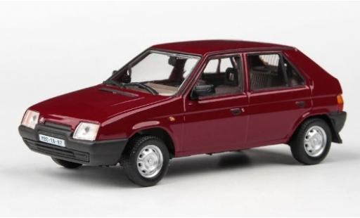 Coche miniatura Skoda Favorit 1/43 Abrex 136L rojo 1988 Skoda Favorit 1/43 Abrex 136L rojo 1988 coche miniatura
