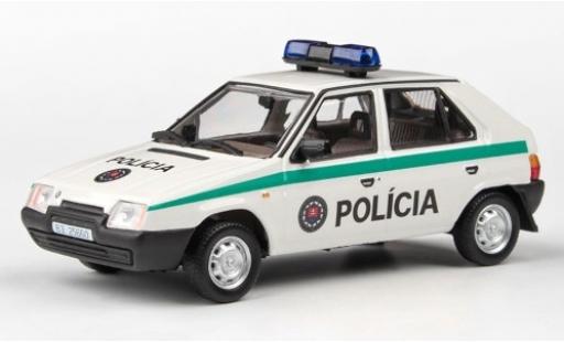 Coche miniatura Skoda Favorit 1/43 Abrex 136L Policia (SR) 1988 Skoda Favorit 1/43 Abrex 136L Policia (SR) 1988 coche miniatura