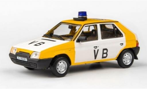 Coche miniatura Skoda Favorit 1/43 Abrex 136L Verejna Bezpecnost (CZ) 1988 Skoda Favorit 1/43 Abrex 136L Verejna Bezpecnost (CZ) 1988 coche miniatura