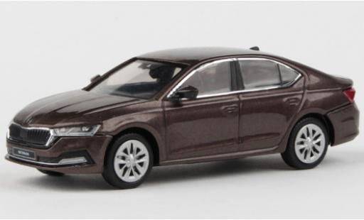 Skoda Octavia 1/43 Abrex IV metalico marron 2020 coche miniatura