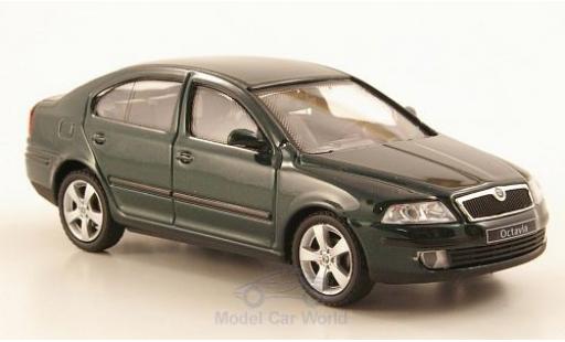 Coche miniatura Skoda Octavia 1/43 Abrex metalico verde 2004 Skoda Octavia 1/43 Abrex metalico verde 2004 coche miniatura