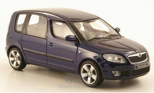 Coche miniatura Skoda Roomster 1/43 Abrex metalico azul 2006 Skoda Roomster 1/43 Abrex metalico azul 2006 coche miniatura