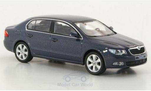 Skoda Superb 1/43 Abrex II azul coche miniatura