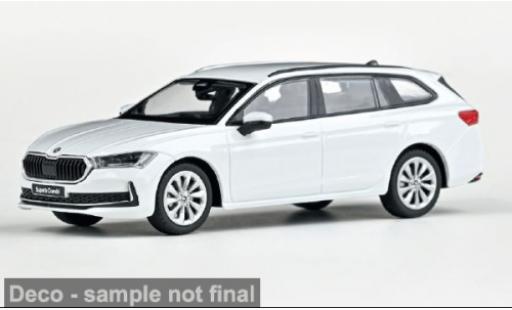 Coche miniatura Skoda Superb 1/43 Abrex IV weiss 2023 1:43 Skoda Superb 1/43 Abrex IV weiss 2023 1:43 coche miniatura