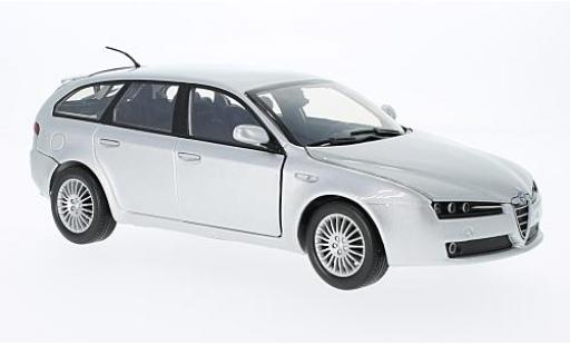 Coche miniatura Alfa Romeo 159 1/18 Motormax SW silber 1:18 Alfa Romeo 159 1/18 Motormax SW silber 1:18 coche miniatura