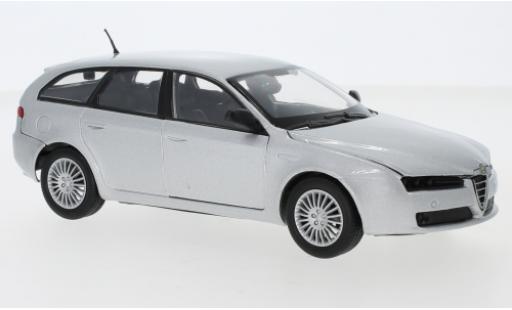 Coche miniatura Alfa Romeo 159 1/24 Motormax SW silber 1:24 Alfa Romeo 159 1/24 Motormax SW silber 1:24 coche miniatura