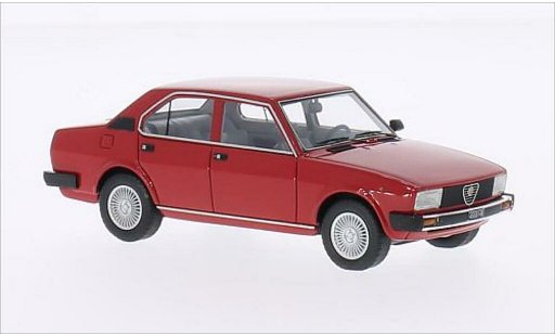 Alfa Romeo Alfetta 2000 1/43 Neo rojo 1980 coche miniatura