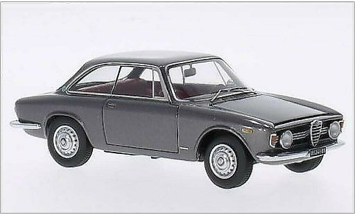 Alfa Romeo Giulia sprint gt 1/43 Kess Velcoce 1.6 metalico gris 1966 coche miniatura