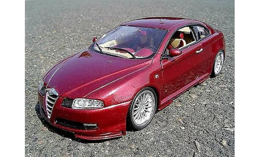 Alfa Romeo GT coupe 1/18 Welly gturismo coche miniatura