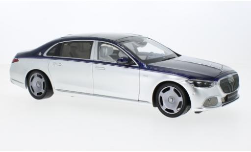 Coche miniatura Mercedes CLA 1/18 Almost Real Maybach S-classe metallise azul/d 2021 Mercedes CLA 1/18 Almost Real Maybach S-classe metallise azul/d 2021 coche miniatura
