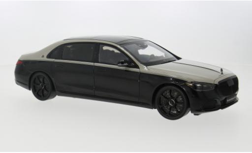 Coche miniatura Mercedes CLA 1/18 Almost Real Maybach Classe S silber/schwarz 2023 1:18 Mercedes CLA 1/18 Almost Real Maybach Classe S silber/schwarz 2023 1:18 coche miniatura