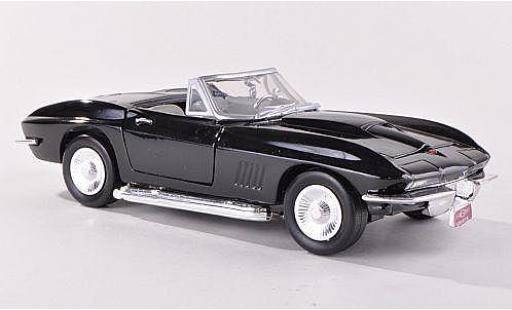 Coche miniatura Chevrolet Corvette 1/24 Motormax Stingray Convertible (C2) negro 1967 Chevrolet Corvette 1/24 Motormax Stingray Convertible (C2) negro 1967 coche miniatura
