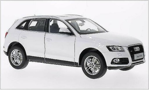 Audi Q5 suv 1/18 Paudi blanco 2014 coche miniatura