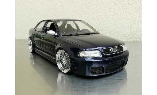 Audi RS4 avant 1/18 Ut Models b5 jantes bbs 20 pouces coche miniatura