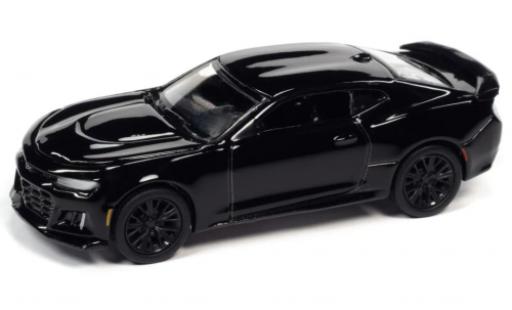 Chevrolet Camaro 1/64 Auto World ZL1 negro 2019 coche miniatura