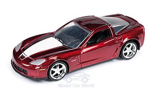 Coche miniatura Chevrolet Corvette 1/64 Auto World Z06 (C6) Special Version rojo/blanco 2012 ohne Vitrine Chevrolet Corvette 1/64 Auto World Z06 (C6) Special Version rojo/blanco 2012 ohne Vitrine coche miniatura