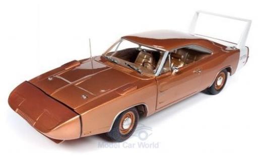 Coche miniatura Dodge Charger 1/18 Auto World Daytona bronze/blanco 1969 Dodge Charger 1/18 Auto World Daytona bronze/blanco 1969 coche miniatura