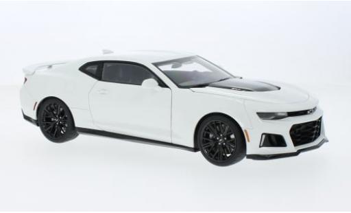 Chevrolet Camaro 1/18 AUTOart ZL1 weiss 2017 1:18 coche miniatura