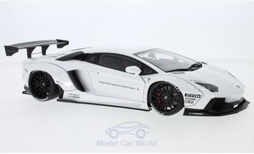 Coche miniatura Lamborghini Aventador 1/18 AUTOart Liberty Walk LB-Works blanco 2015 Lamborghini Aventador 1/18 AUTOart Liberty Walk LB-Works blanco 2015 coche miniatura