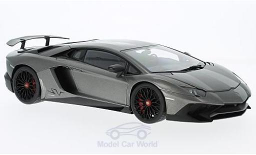 Coche miniatura Lamborghini Aventador 1/18 AUTOart LP750-4 SV matt-gris 2015 Lamborghini Aventador 1/18 AUTOart LP750-4 SV matt-gris 2015 coche miniatura