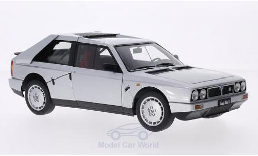 Lancia Delta S4 1/18 AUTOart S4 metalico gris 1985 coche miniatura
